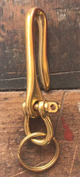 Keyhanger Fishhook with shackle, solid brass